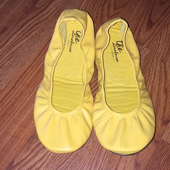 foldable leather ballet flats